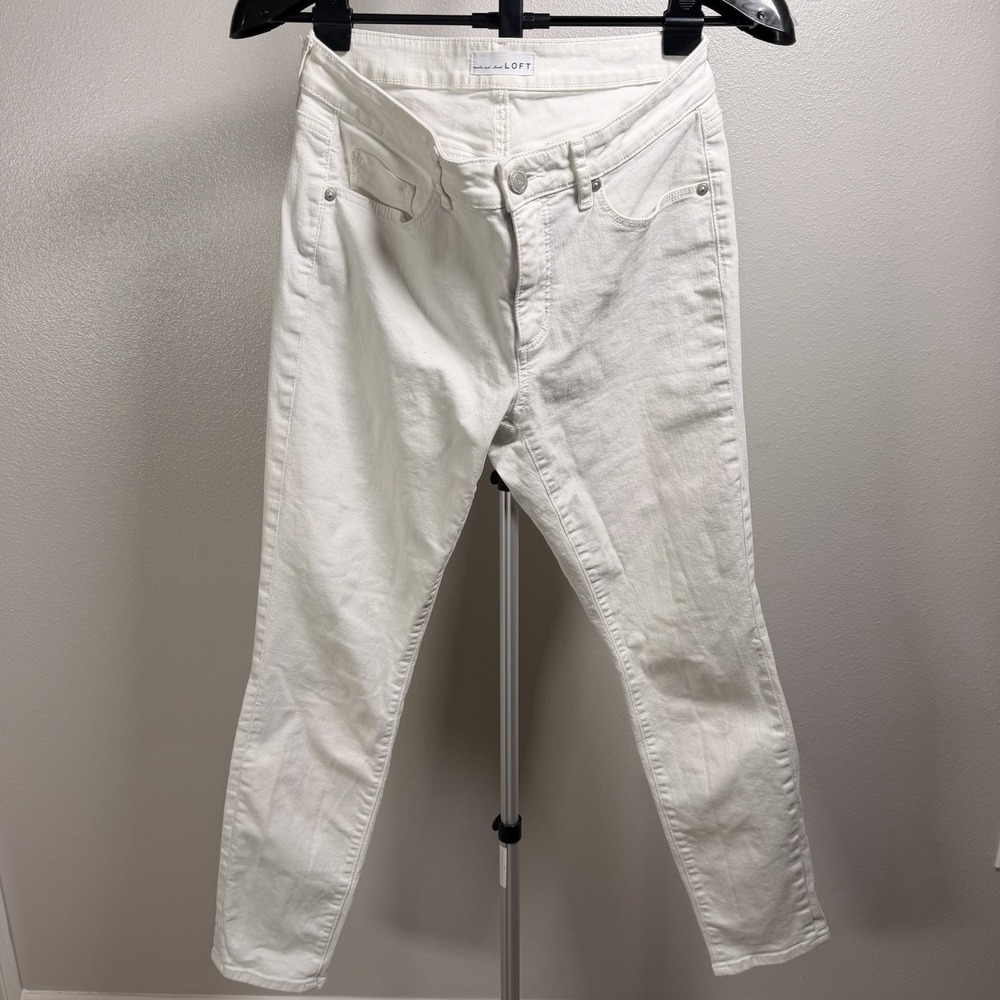 Women's Ann Taylor Loft White Jeans Skinny Leg Mid Rise Waste Size 6